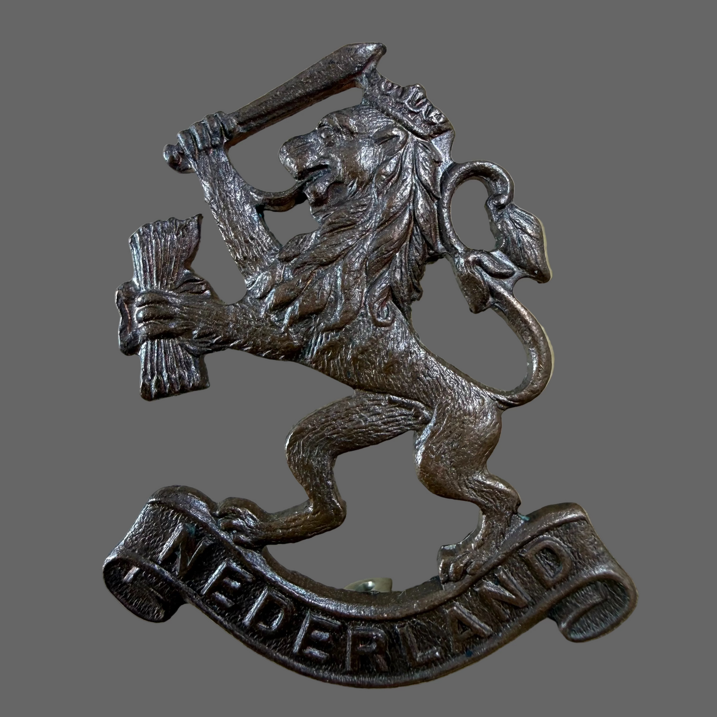 Netherlands – WWII – Free Netherlands Forces – Cap Badge – Australian Made