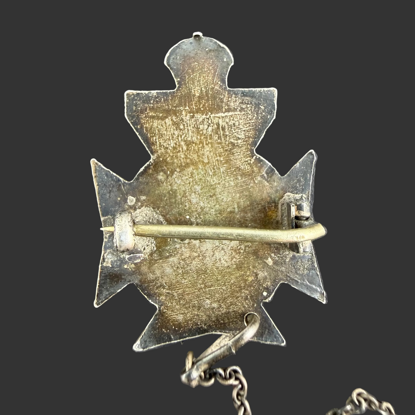 British – Pre-WWI – 16th (County of London Battalion) – The London Regiment – Queen’s Westminster Rifles – Enamelled Silver Sweetheart Pin