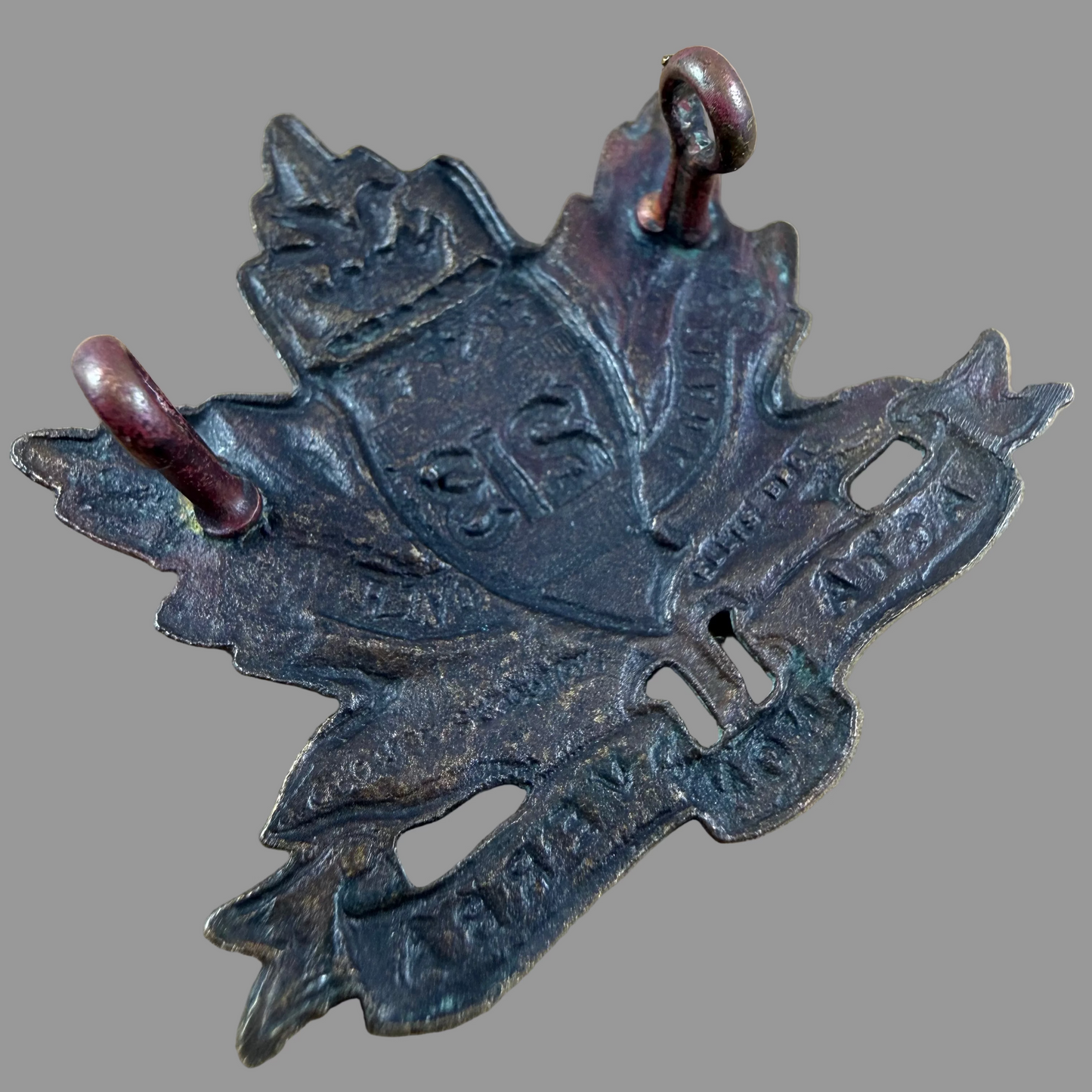 Canadian – WWI – 213th Battalion (Toronto Americans) Canadian Infantry – Cap Badge