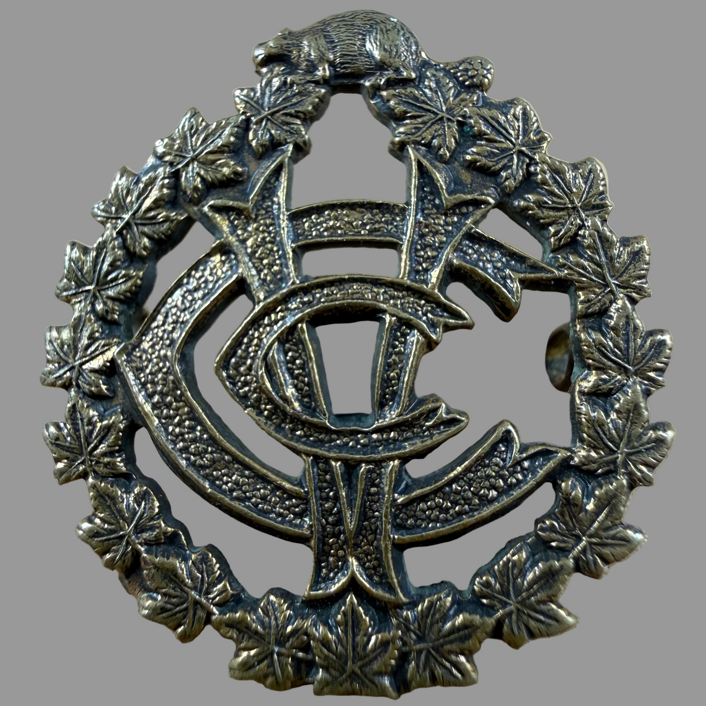 Canadian – WWI – Canadian Army Veterinary Corps – Collar Badge