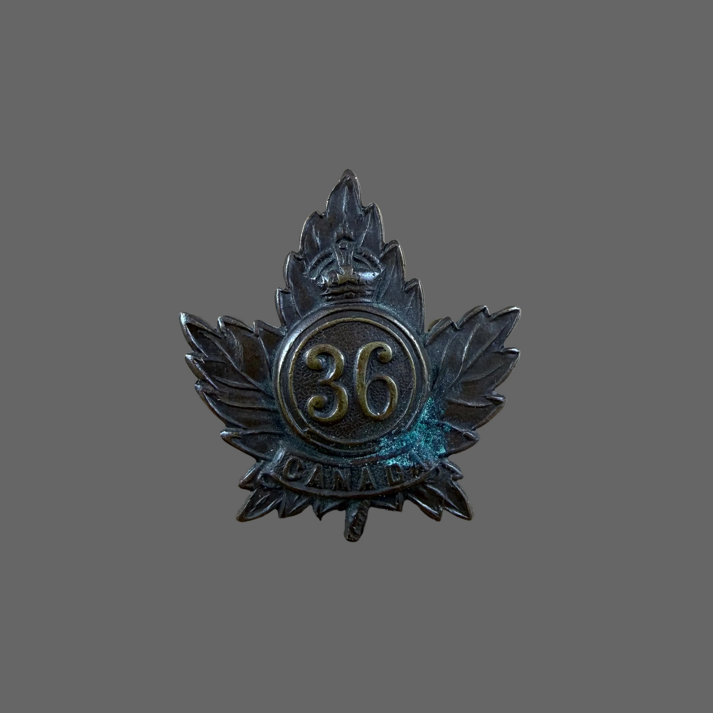 Canadian – WWI – 36th Battalion (Hamilton Ontario) Canadian Infantry – Collar Badge