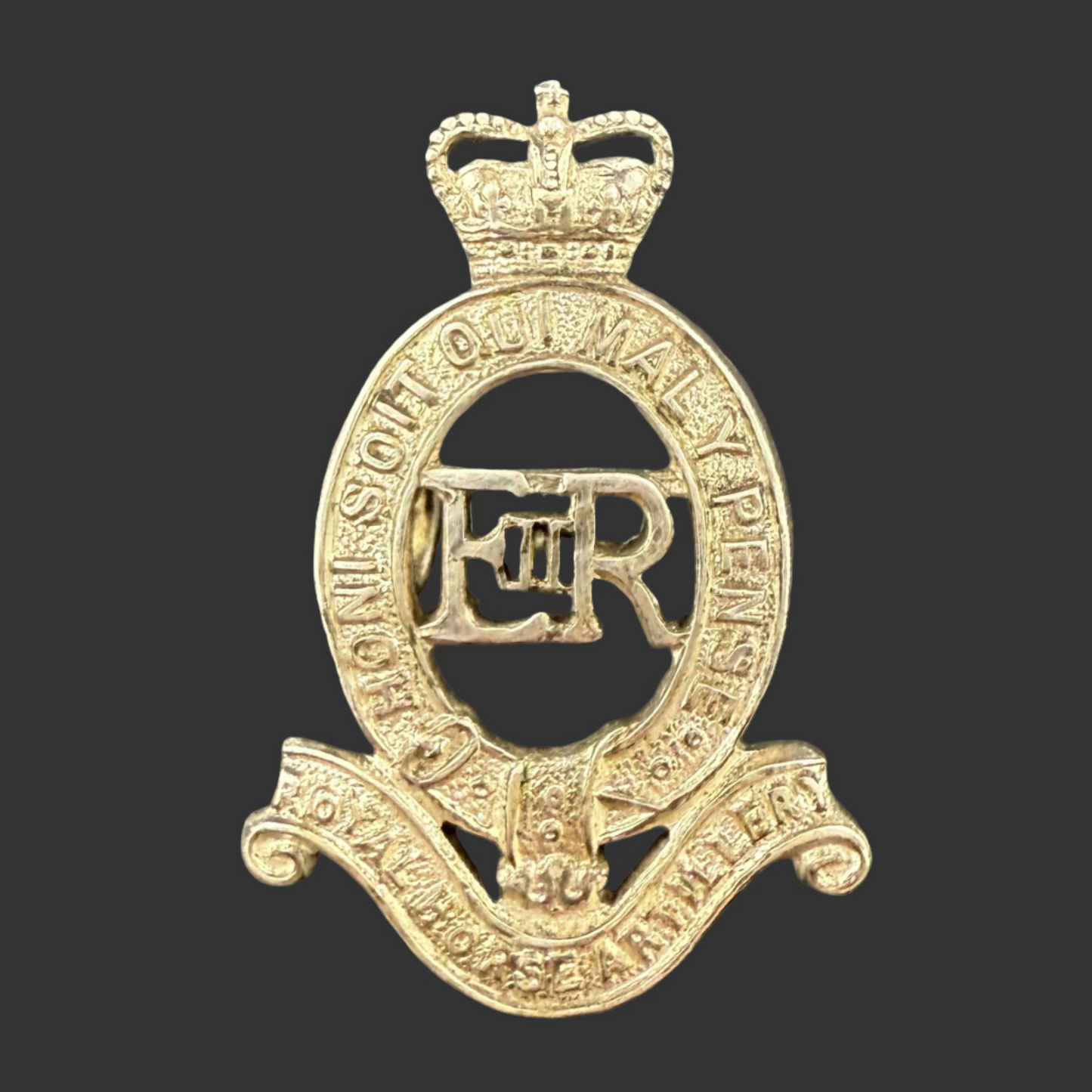 British - Post-WWII - Royal Horse Artillery - Officers' Cap Badge