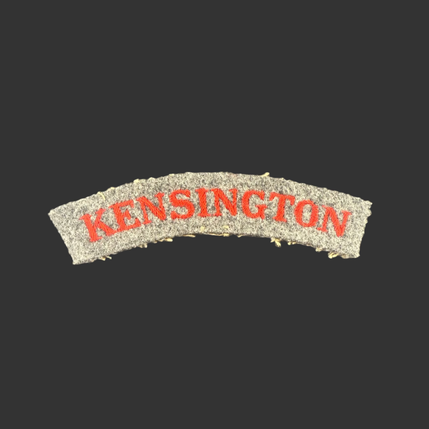 British WWI Period - KENSINGTON - 13th County of London Regiment - Cloth Shoulder Title