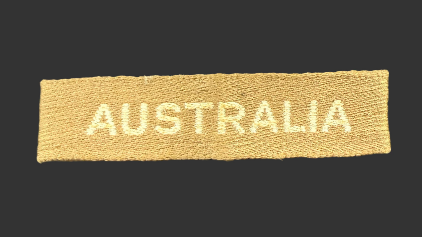 Australia - WWII - Cloth Australia Shoulder Tab / Flash