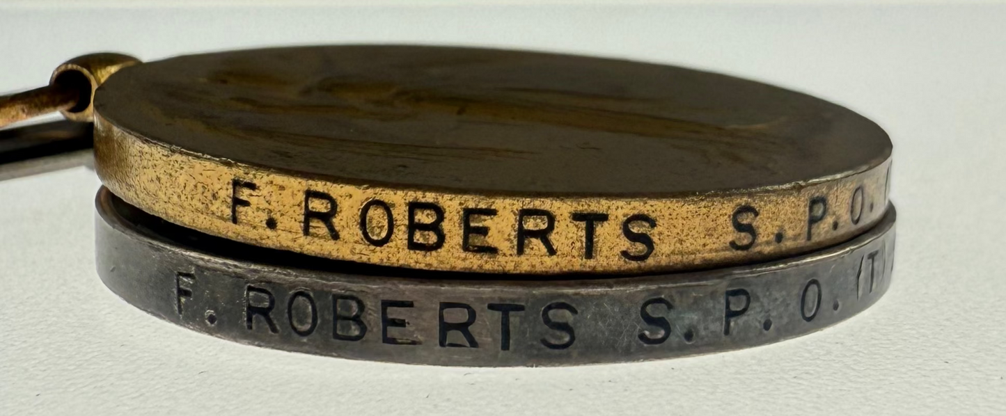 WWI - Medal Pair - Royal Naval Canadian Volunteer Reserve (RNCVR) - Roberts