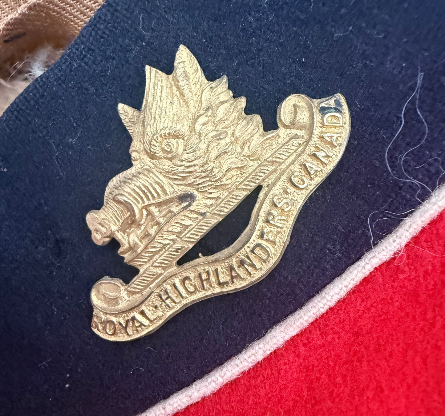 Canadian - Pre-WWI - 5th Royal Highlanders of Canada (Black Watch) - Doublet - With Collar Badges