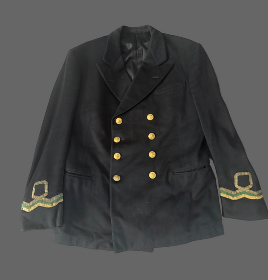 Canadian - WWII - Royal Canadian Navy Volunteer Reserve (RCNVR) - Officer's Uniform