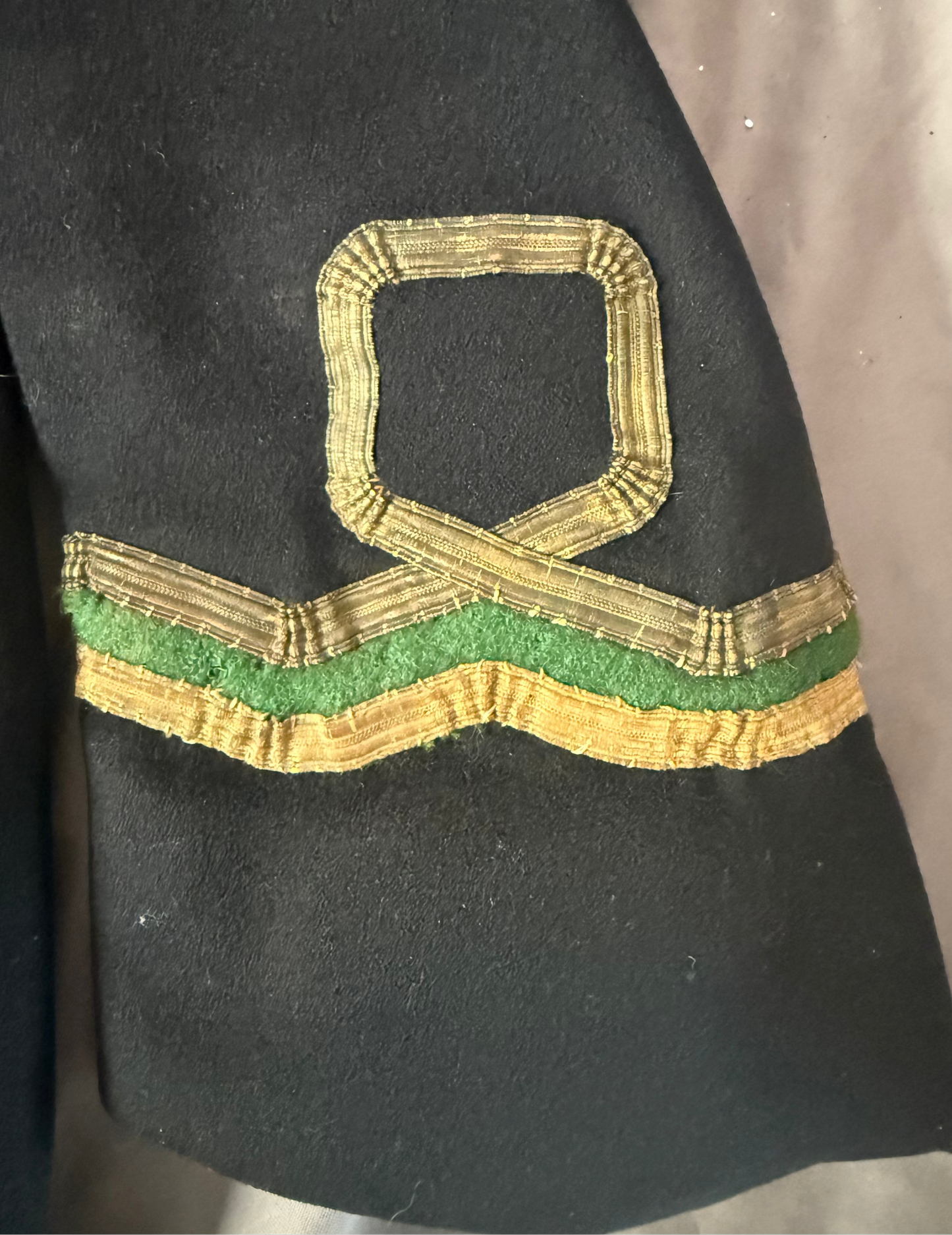 Canadian - WWII - Royal Canadian Navy Volunteer Reserve (RCNVR) - Officer's Uniform