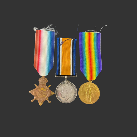 British - WWI - 1914-15 Medal Trio to 10th Battalion Essex Regiment - Perry