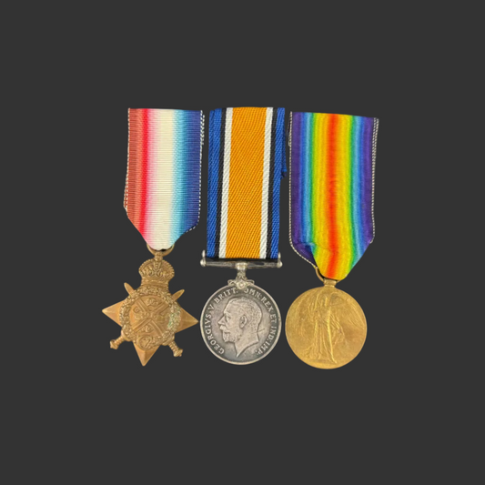 British - WWI - 1914 Star Medal Trio to 1st Battalion East Lancashire Regiment - KIA 1914 - Stewart