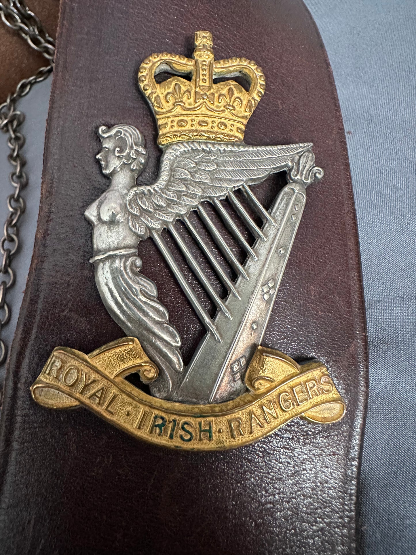 Royal Irish Rangers Officer's Cross Belt and Pouch